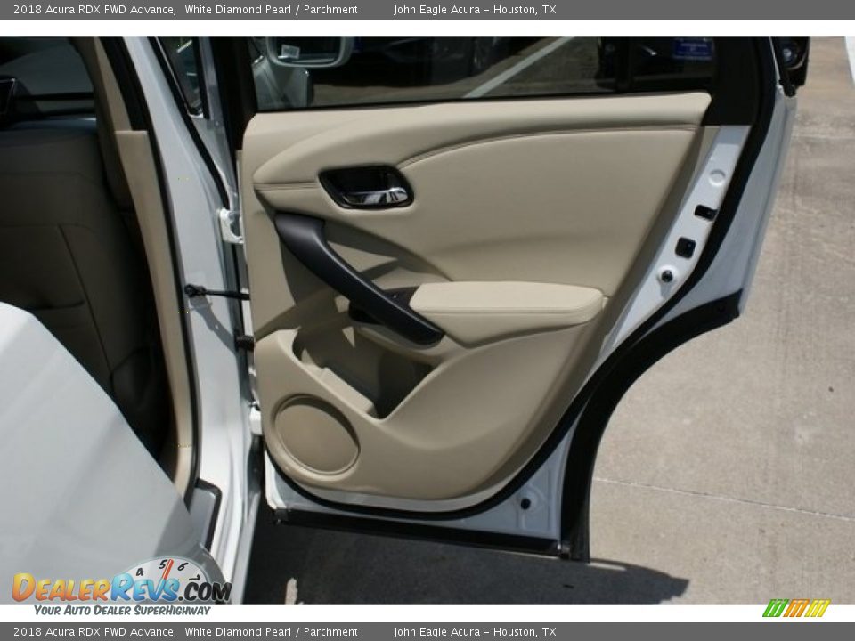 2018 Acura RDX FWD Advance White Diamond Pearl / Parchment Photo #21