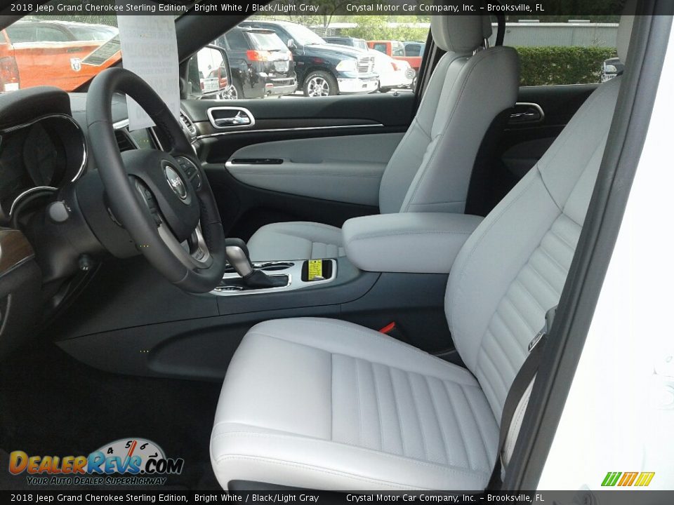 2018 Jeep Grand Cherokee Sterling Edition Bright White / Black/Light Gray Photo #9