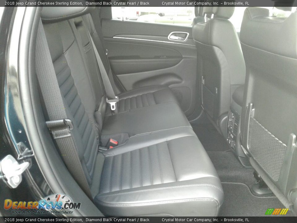 2018 Jeep Grand Cherokee Sterling Edition Diamond Black Crystal Pearl / Black Photo #10