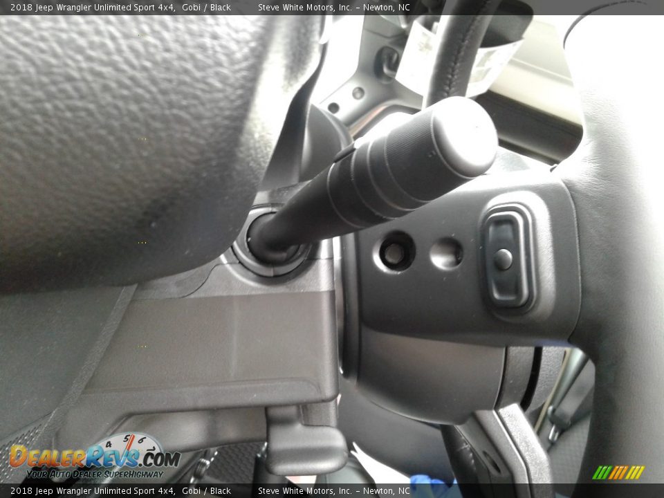 2018 Jeep Wrangler Unlimited Sport 4x4 Gobi / Black Photo #15