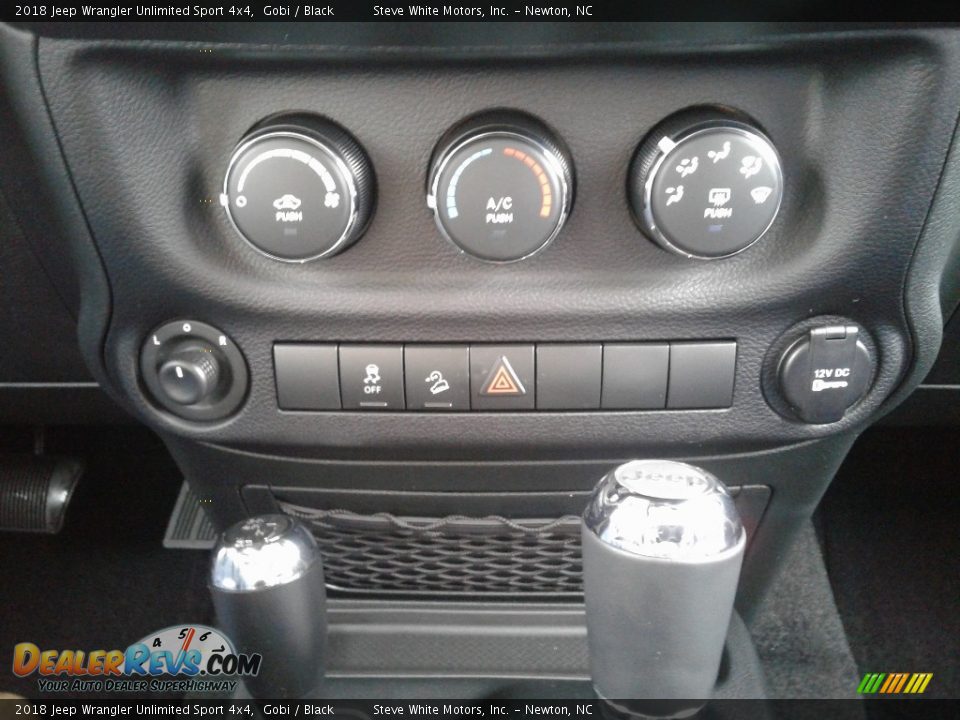2018 Jeep Wrangler Unlimited Sport 4x4 Gobi / Black Photo #21