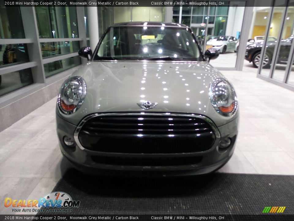 2018 Mini Hardtop Cooper 2 Door Moonwalk Grey Metallic / Carbon Black Photo #2