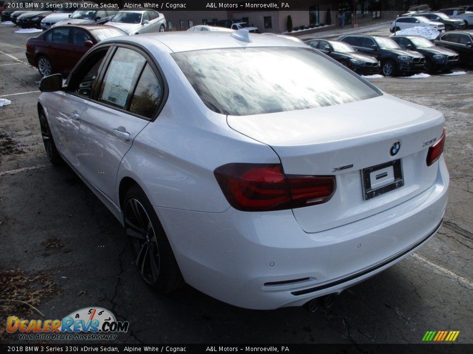 2018 BMW 3 Series 330i xDrive Sedan Alpine White / Cognac Photo #5