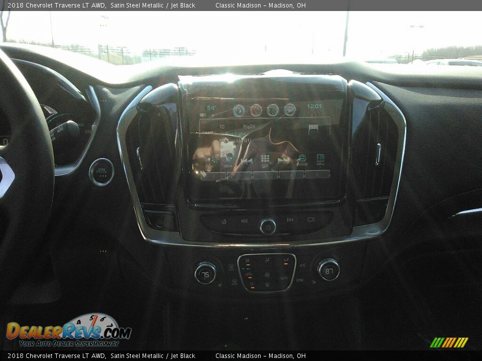 2018 Chevrolet Traverse LT AWD Satin Steel Metallic / Jet Black Photo #12