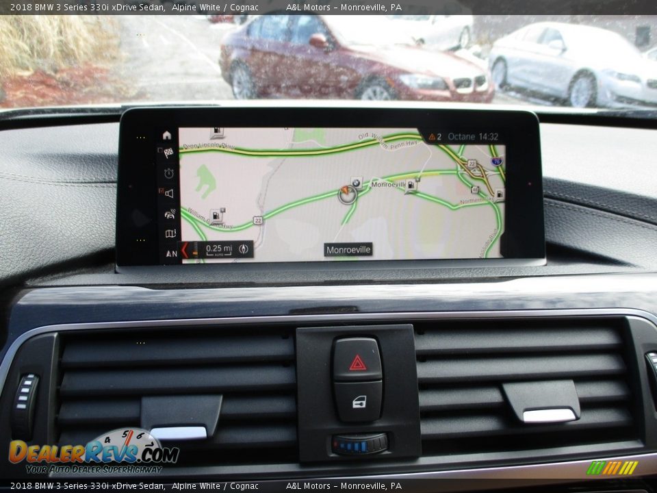 2018 BMW 3 Series 330i xDrive Sedan Alpine White / Cognac Photo #17