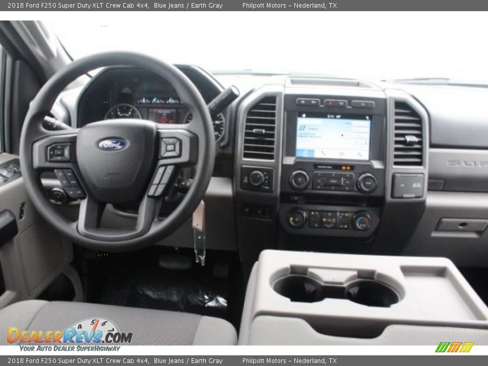 2018 Ford F250 Super Duty XLT Crew Cab 4x4 Blue Jeans / Earth Gray Photo #23