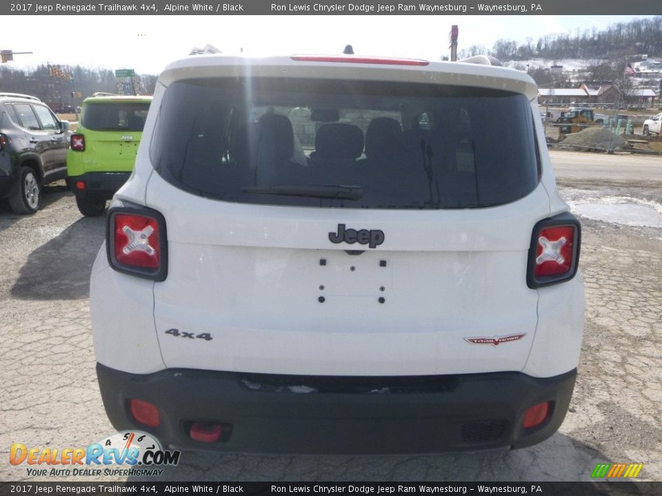 2017 Jeep Renegade Trailhawk 4x4 Alpine White / Black Photo #4