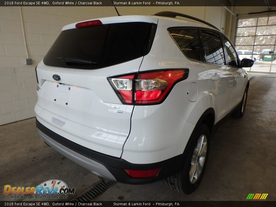 2018 Ford Escape SE 4WD Oxford White / Charcoal Black Photo #2