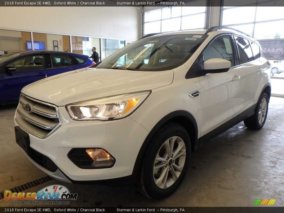 2018 Ford Escape SE 4WD Oxford White / Charcoal Black Photo #4