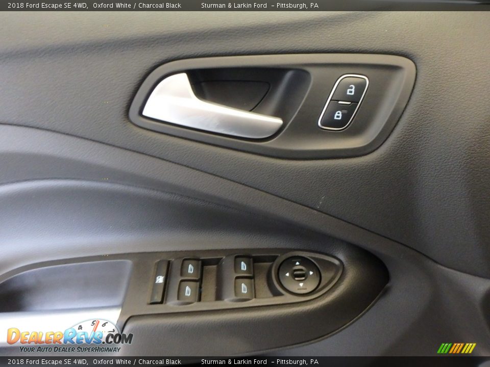 2018 Ford Escape SE 4WD Oxford White / Charcoal Black Photo #9