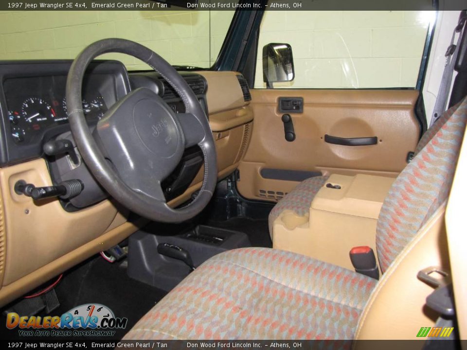 1997 Jeep Wrangler SE 4x4 Emerald Green Pearl / Tan Photo #13