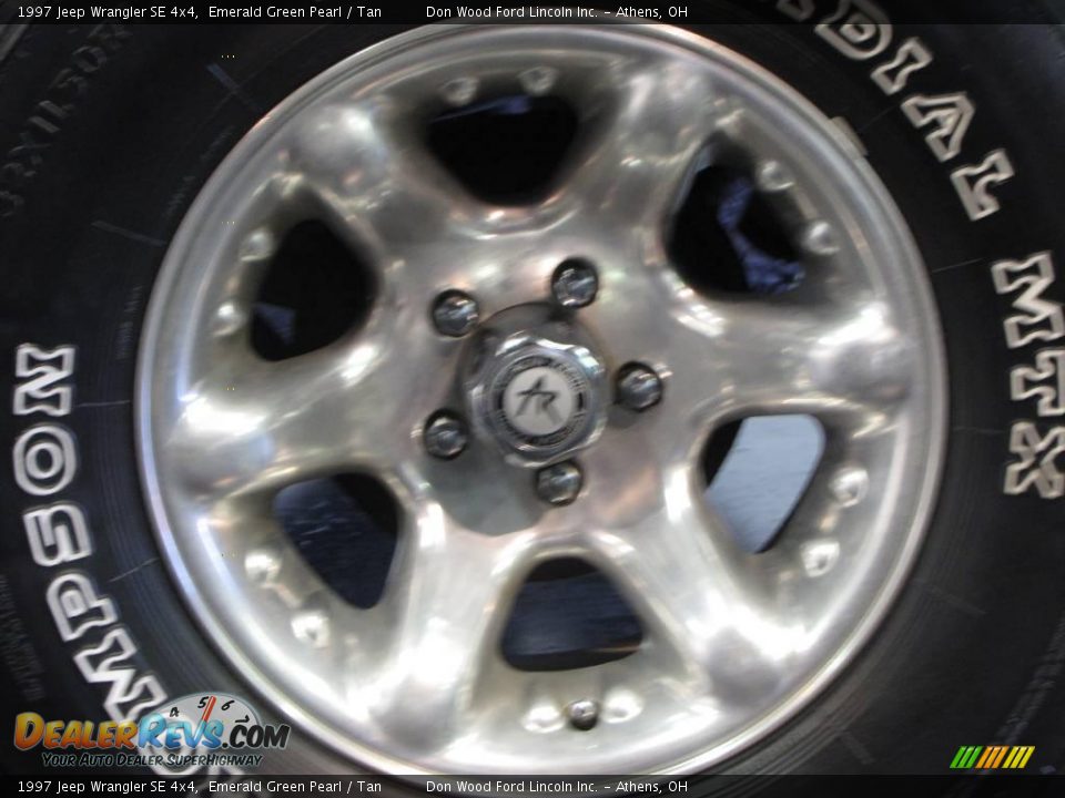 1997 Jeep Wrangler SE 4x4 Emerald Green Pearl / Tan Photo #20