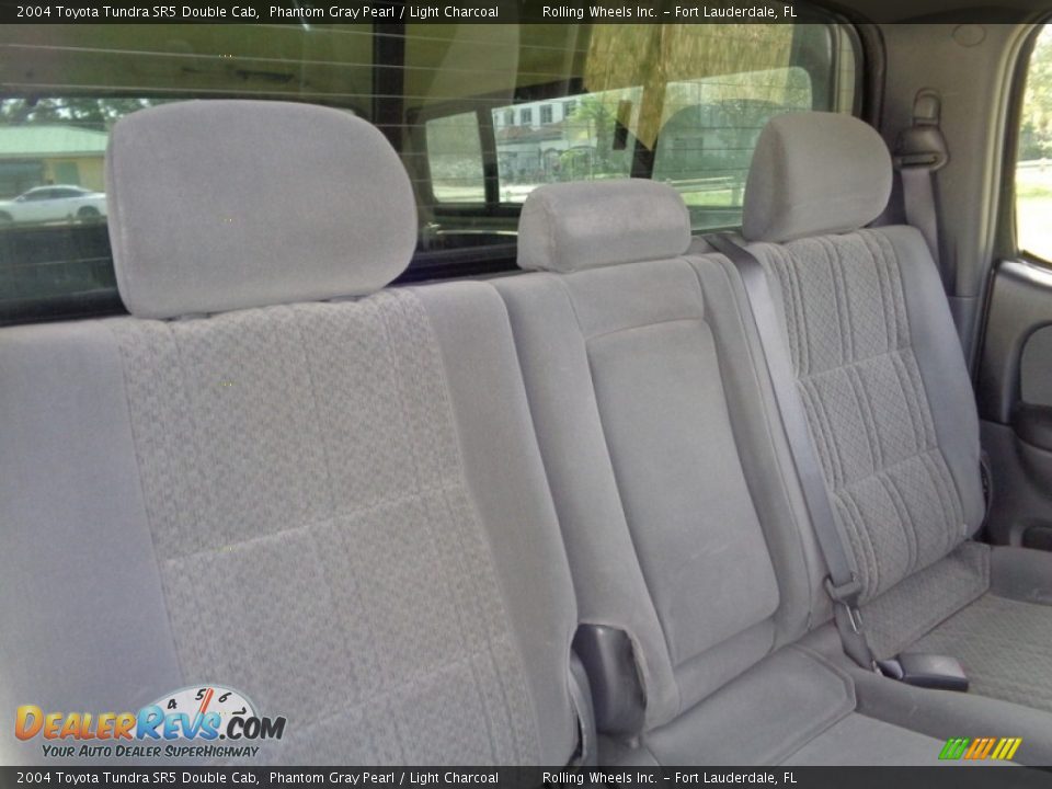 2004 Toyota Tundra SR5 Double Cab Phantom Gray Pearl / Light Charcoal Photo #35