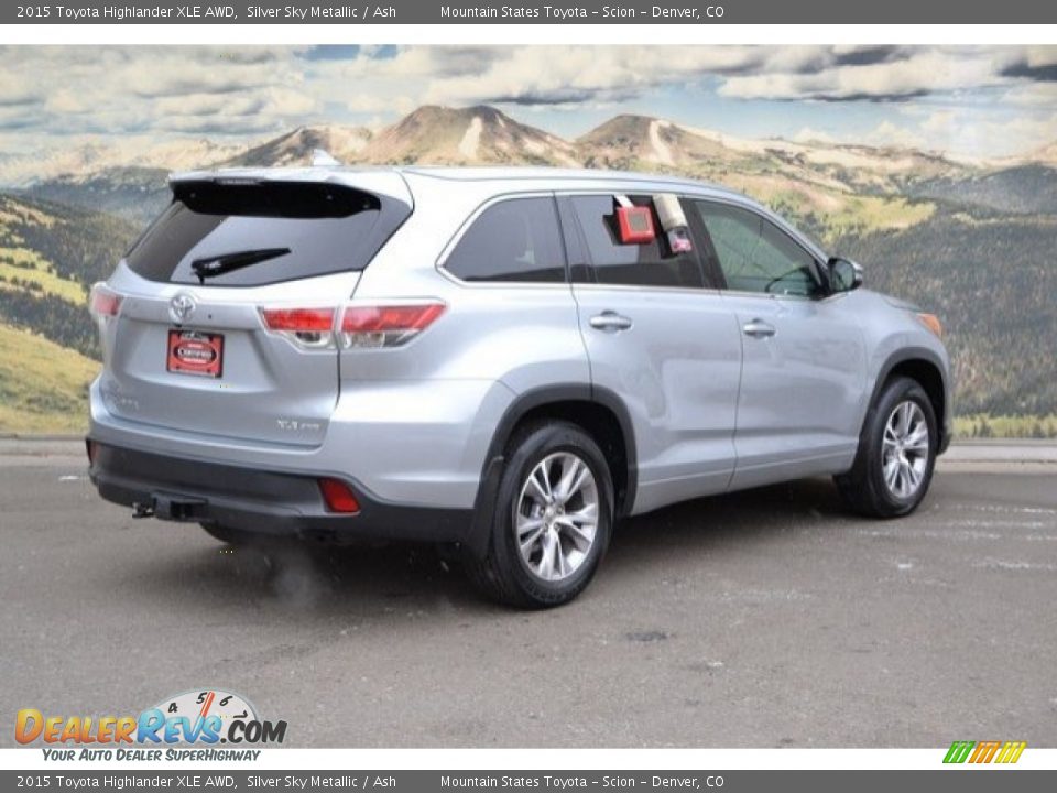 2015 Toyota Highlander XLE AWD Silver Sky Metallic / Ash Photo #3