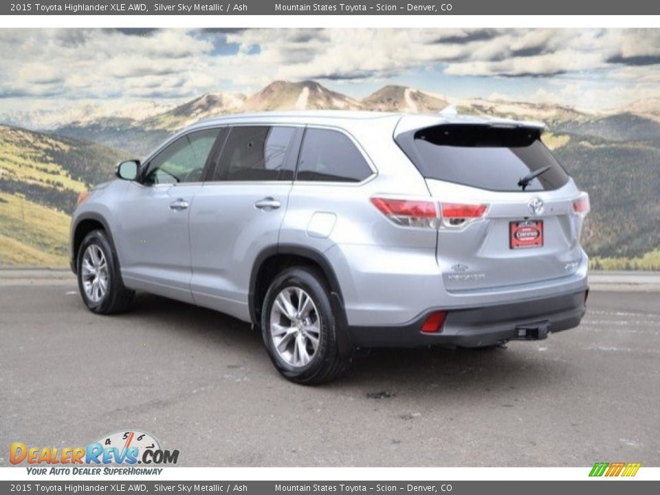 2015 Toyota Highlander XLE AWD Silver Sky Metallic / Ash Photo #8