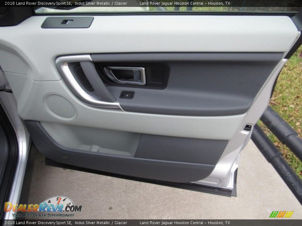 2018 Land Rover Discovery Sport SE Indus Silver Metallic / Glacier Photo #20