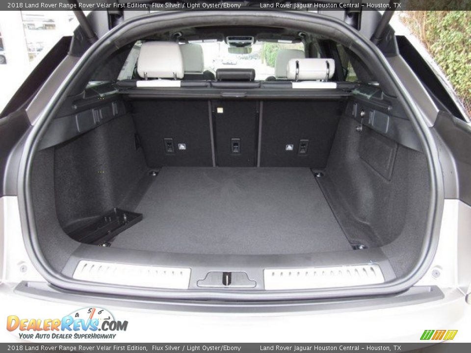 2018 Land Rover Range Rover Velar First Edition Flux Silver / Light Oyster/Ebony Photo #16