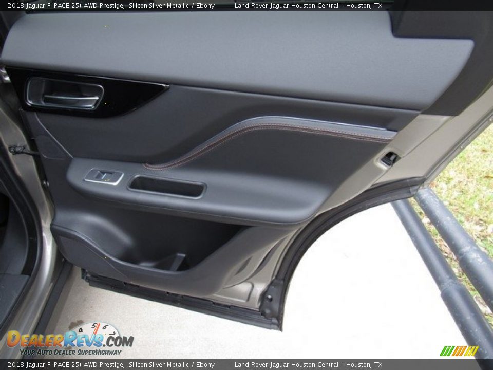2018 Jaguar F-PACE 25t AWD Prestige Silicon Silver Metallic / Ebony Photo #22