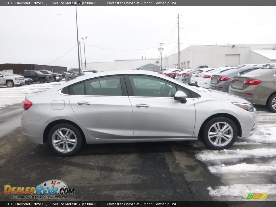 2018 Chevrolet Cruze LT Silver Ice Metallic / Jet Black Photo #6