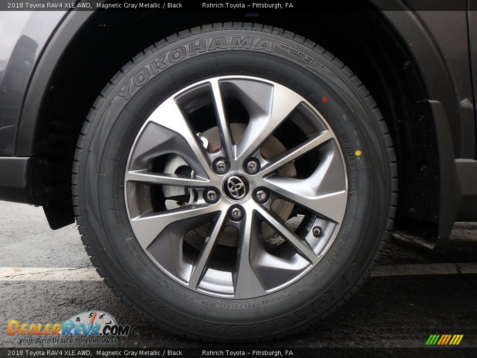 2018 Toyota RAV4 XLE AWD Magnetic Gray Metallic / Black Photo #5