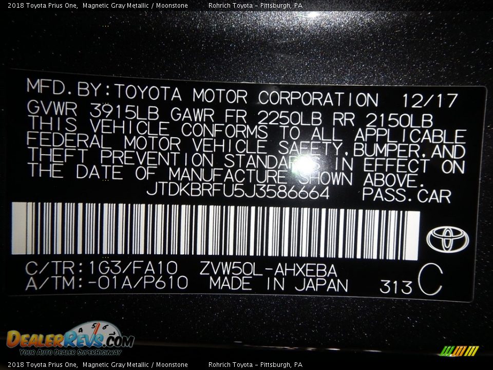 2018 Toyota Prius One Magnetic Gray Metallic / Moonstone Photo #10