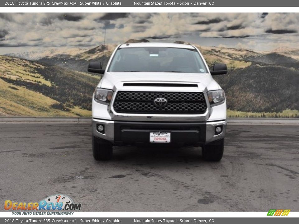 2018 Toyota Tundra SR5 CrewMax 4x4 Super White / Graphite Photo #2