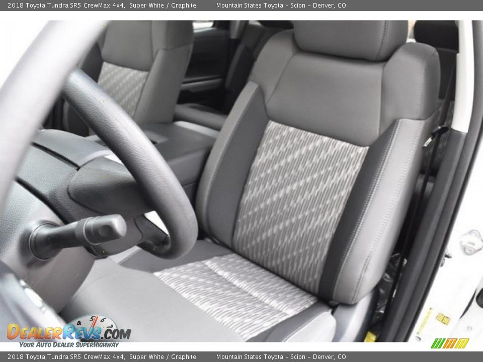 2018 Toyota Tundra SR5 CrewMax 4x4 Super White / Graphite Photo #7