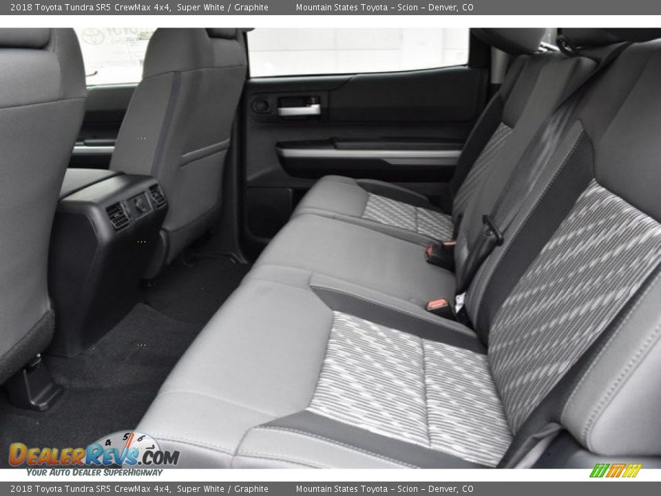 2018 Toyota Tundra SR5 CrewMax 4x4 Super White / Graphite Photo #14