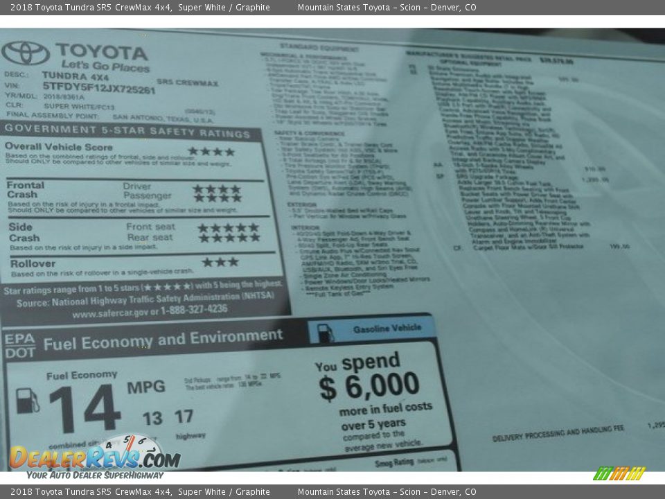 2018 Toyota Tundra SR5 CrewMax 4x4 Super White / Graphite Photo #36