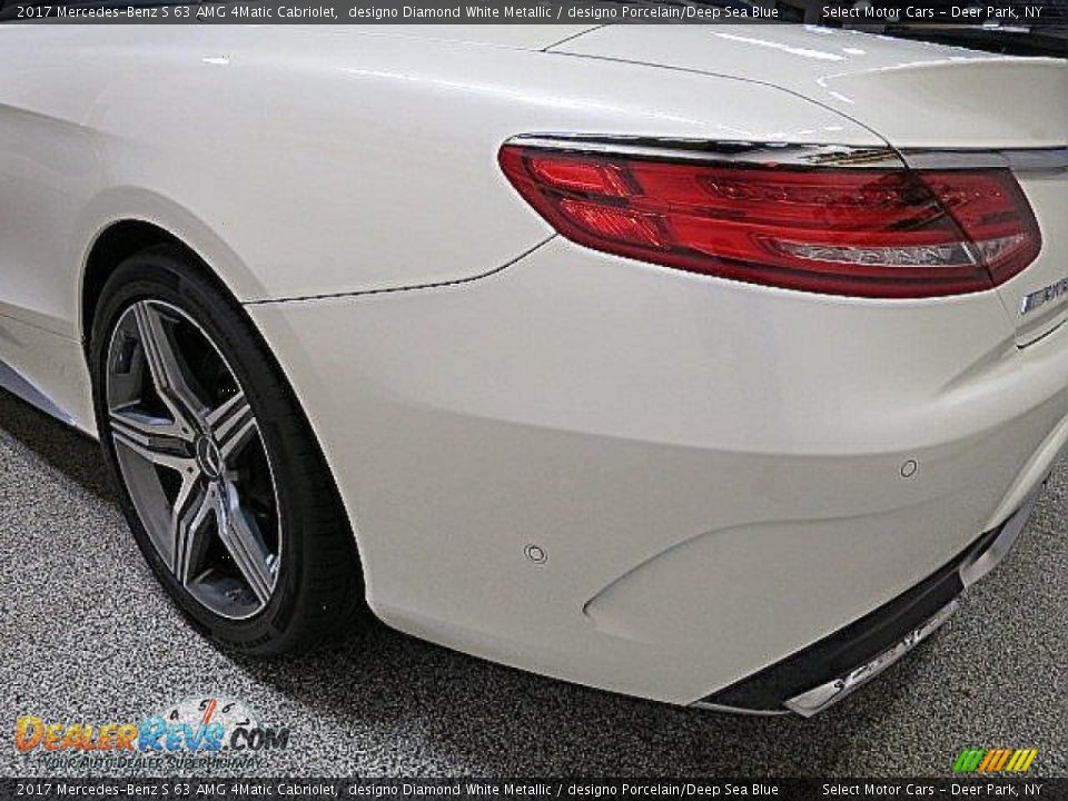 2017 Mercedes-Benz S 63 AMG 4Matic Cabriolet designo Diamond White Metallic / designo Porcelain/Deep Sea Blue Photo #7