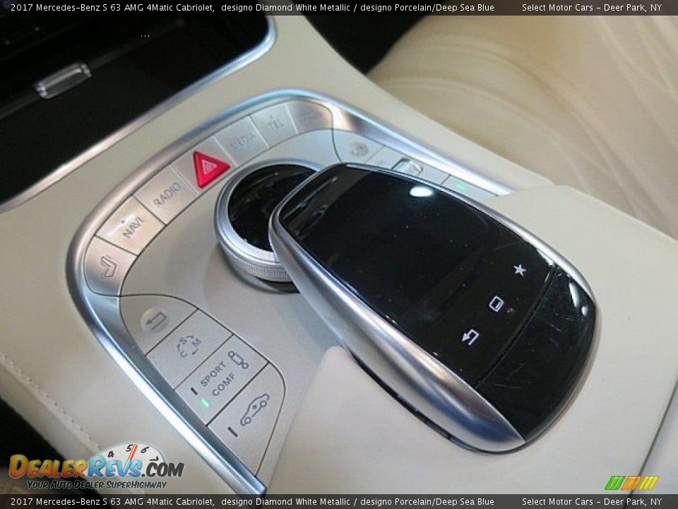 2017 Mercedes-Benz S 63 AMG 4Matic Cabriolet designo Diamond White Metallic / designo Porcelain/Deep Sea Blue Photo #32