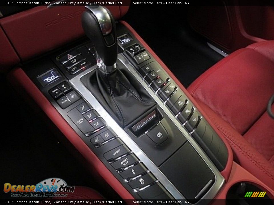 2017 Porsche Macan Turbo Shifter Photo #28
