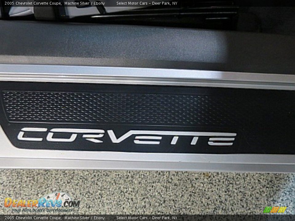 2005 Chevrolet Corvette Coupe Machine Silver / Ebony Photo #23