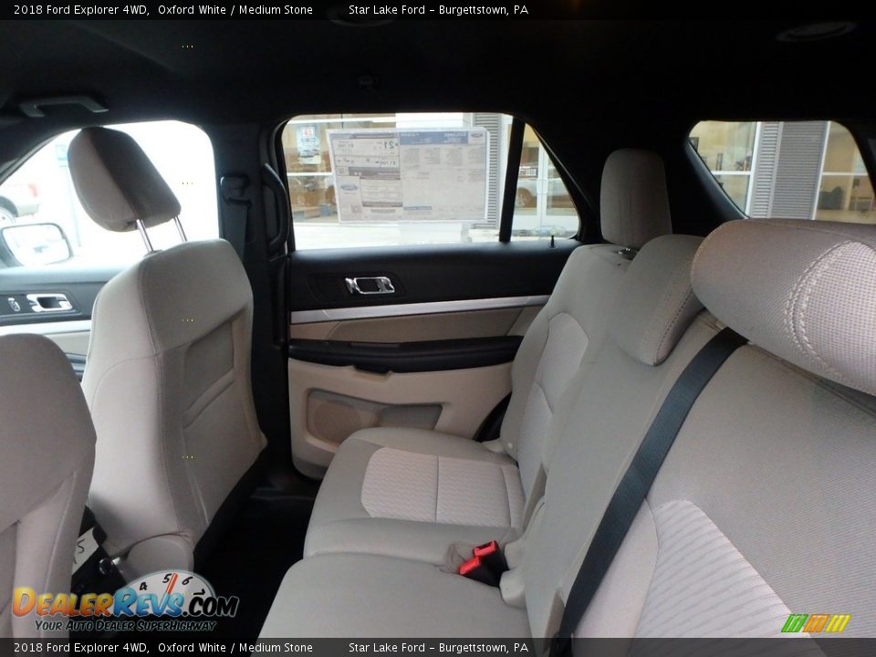 Rear Seat of 2018 Ford Explorer 4WD Photo #11