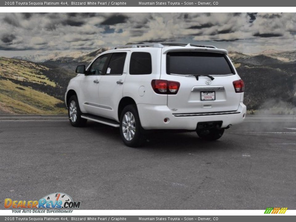2018 Toyota Sequoia Platinum 4x4 Blizzard White Pearl / Graphite Photo #3