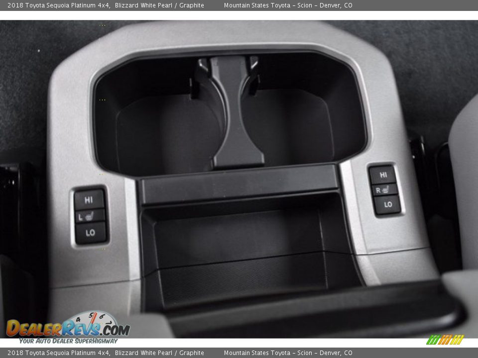 2018 Toyota Sequoia Platinum 4x4 Blizzard White Pearl / Graphite Photo #18