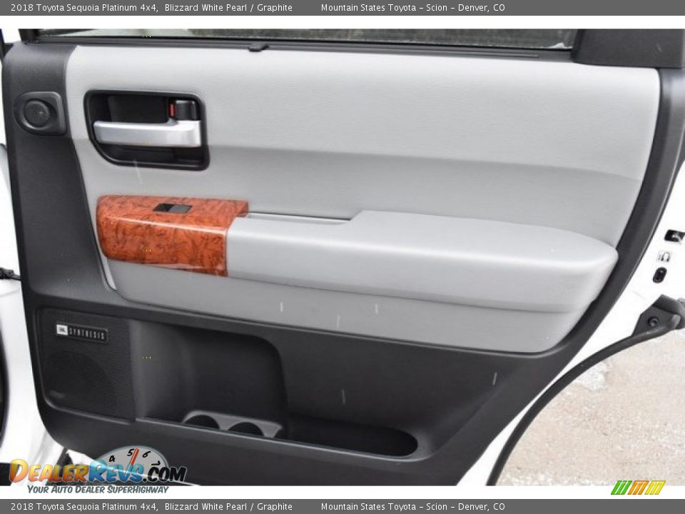 2018 Toyota Sequoia Platinum 4x4 Blizzard White Pearl / Graphite Photo #28