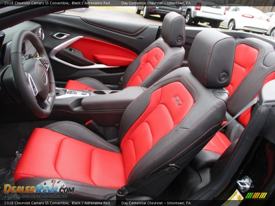 Front Seat of 2018 Chevrolet Camaro SS Convertible Photo #17