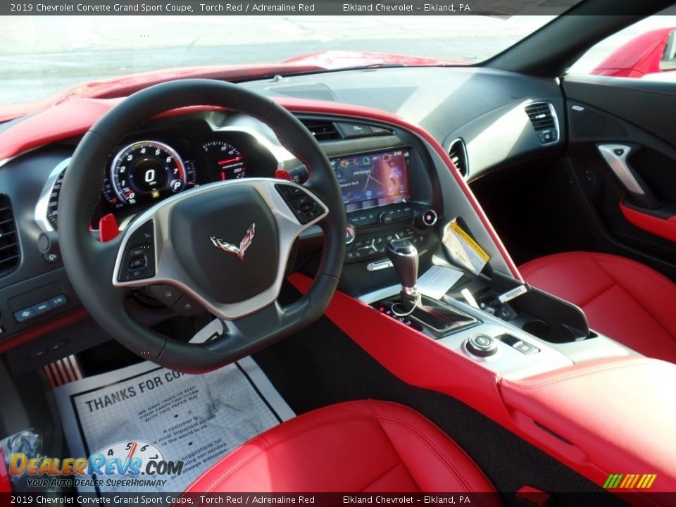 Dashboard of 2019 Chevrolet Corvette Grand Sport Coupe Photo #23