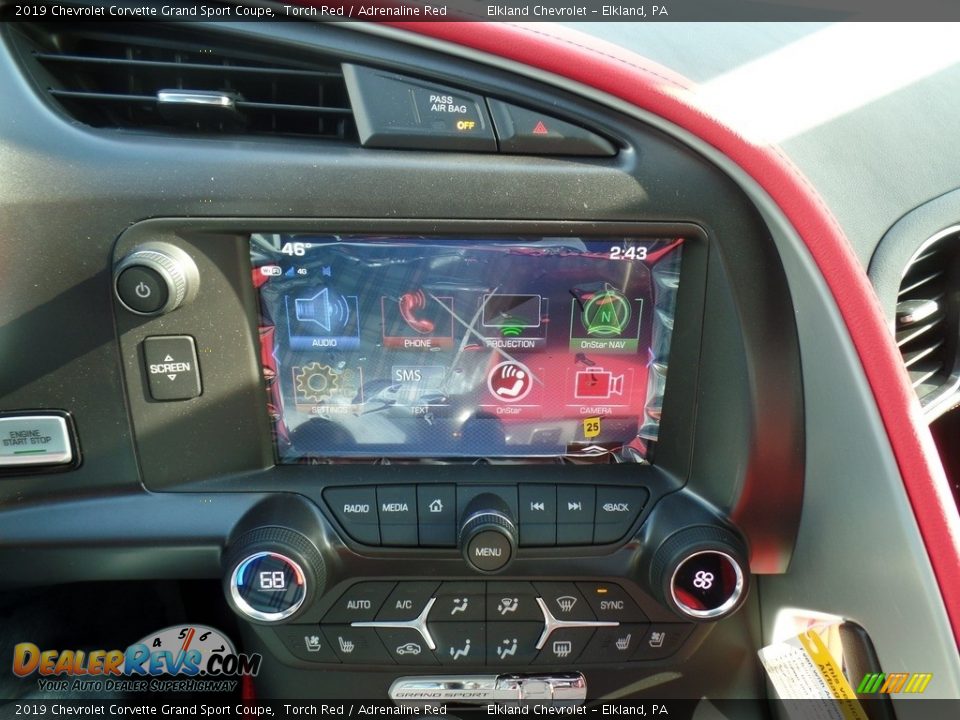 Controls of 2019 Chevrolet Corvette Grand Sport Coupe Photo #31