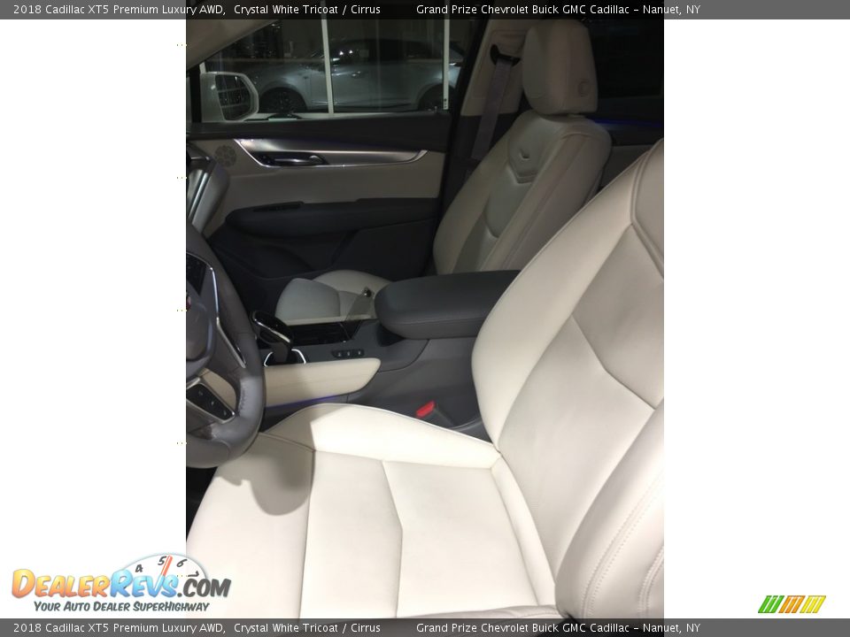 2018 Cadillac XT5 Premium Luxury AWD Crystal White Tricoat / Cirrus Photo #12