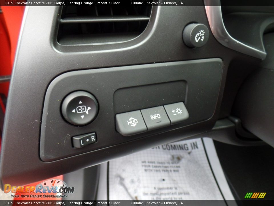 Controls of 2019 Chevrolet Corvette Z06 Coupe Photo #34