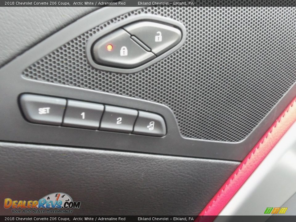 2018 Chevrolet Corvette Z06 Coupe Arctic White / Adrenaline Red Photo #33