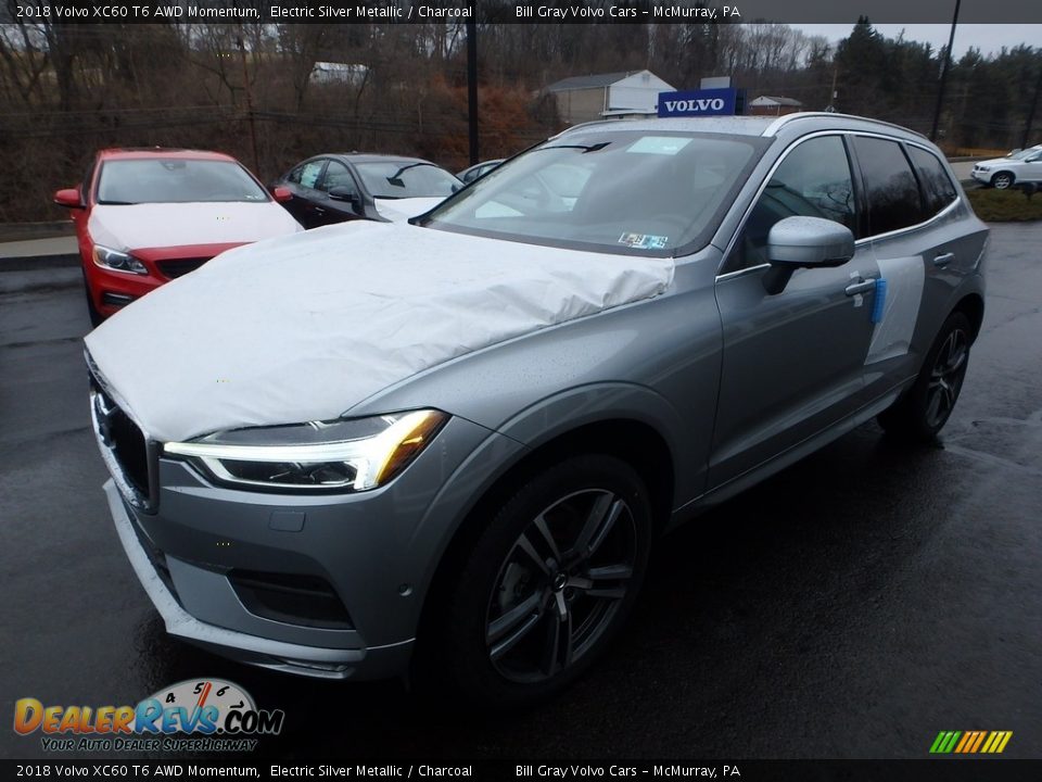2018 Volvo XC60 T6 AWD Momentum Electric Silver Metallic / Charcoal Photo #5