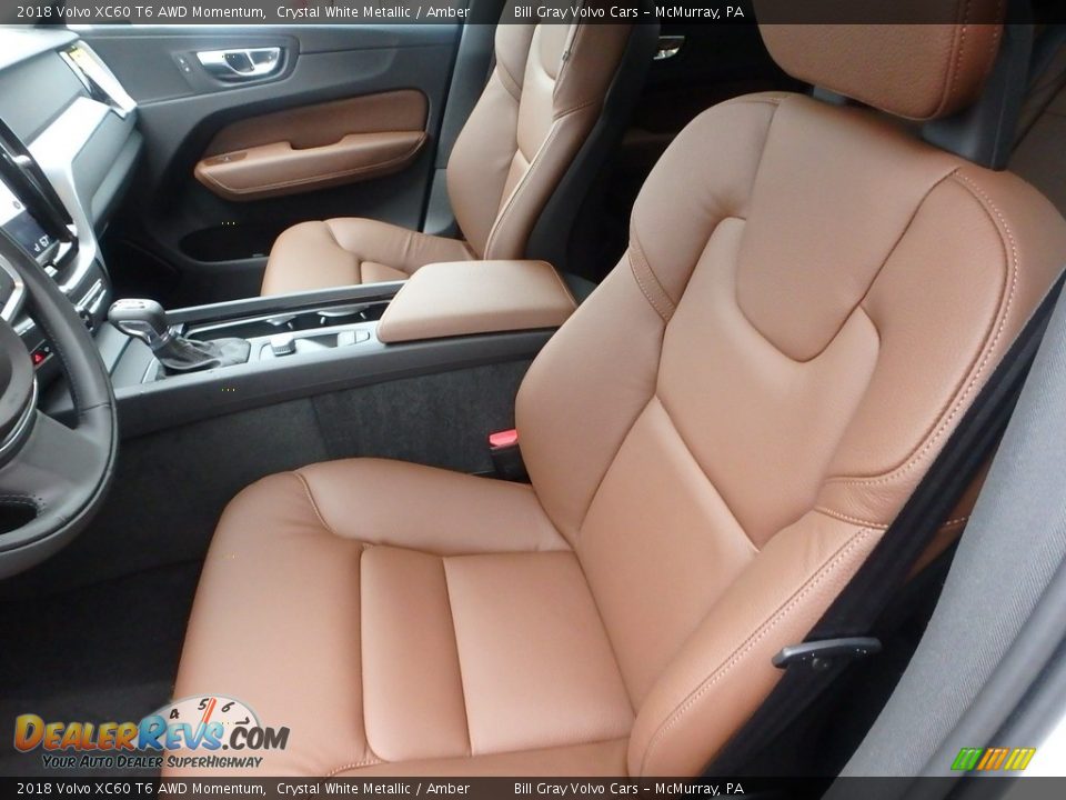 Amber Interior - 2018 Volvo XC60 T6 AWD Momentum Photo #7