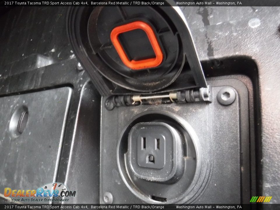 2017 Toyota Tacoma TRD Sport Access Cab 4x4 Barcelona Red Metallic / TRD Black/Orange Photo #13