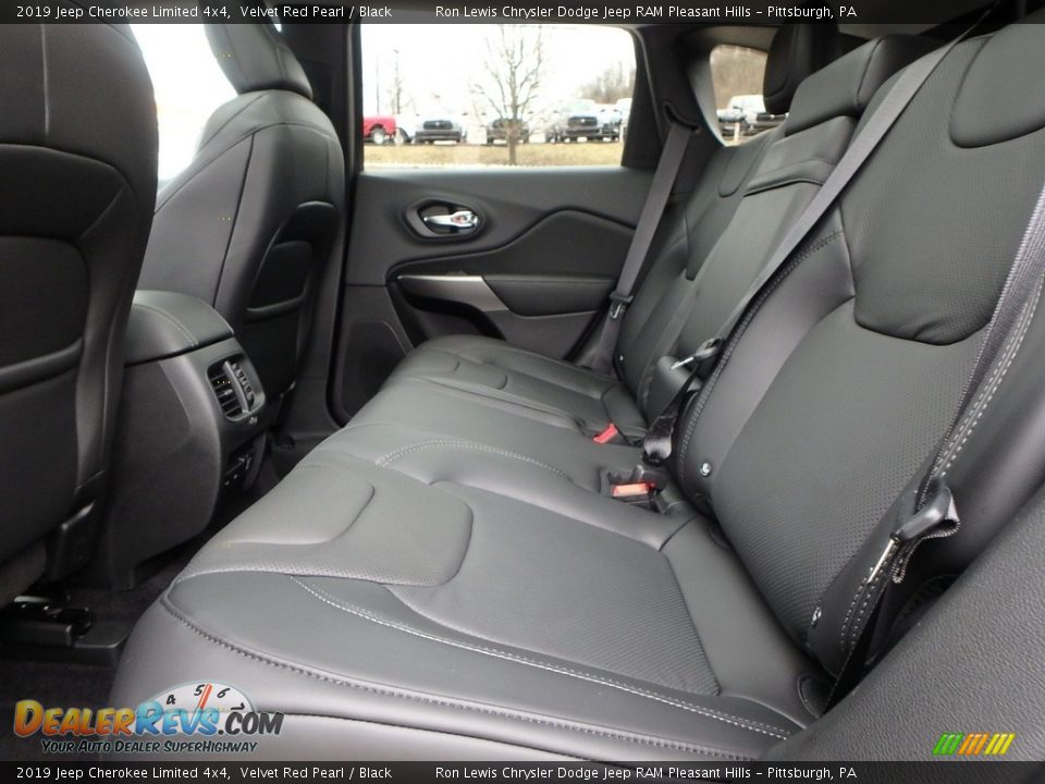 Rear Seat of 2019 Jeep Cherokee Limited 4x4 Photo #11