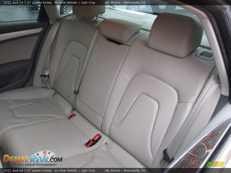 2012 Audi A4 2.0T quattro Sedan Ice Silver Metallic / Light Gray Photo #13