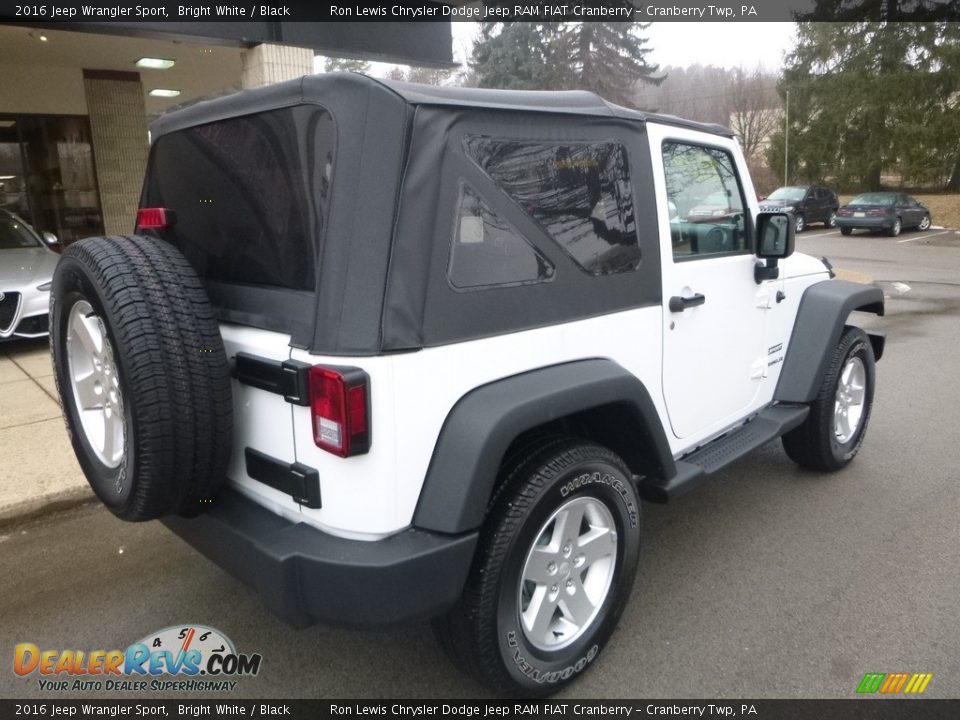 2016 Jeep Wrangler Sport Bright White / Black Photo #2
