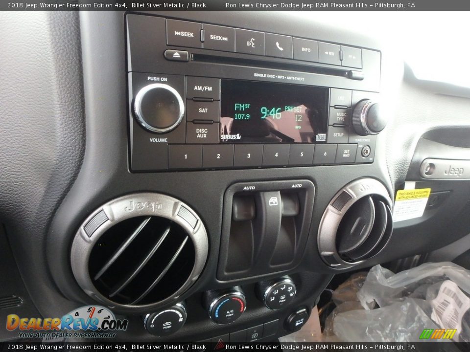 2018 Jeep Wrangler Freedom Edition 4x4 Billet Silver Metallic / Black Photo #20